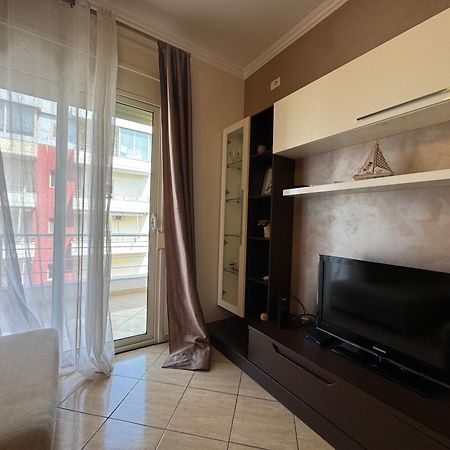 Elegant Apartment In Lungomare - N 23 Vlorë Eksteriør billede