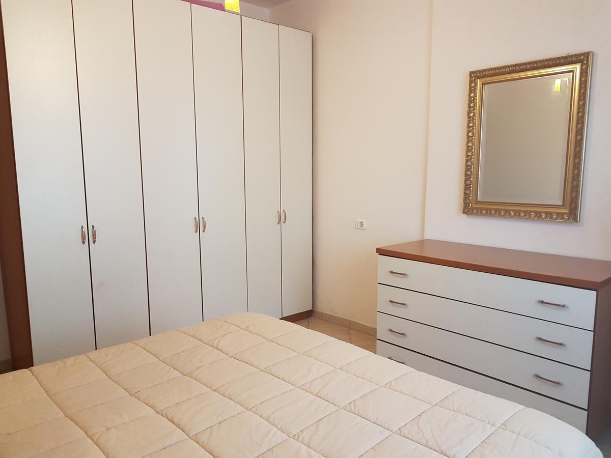 Elegant Apartment In Lungomare - N 23 Vlorë Eksteriør billede