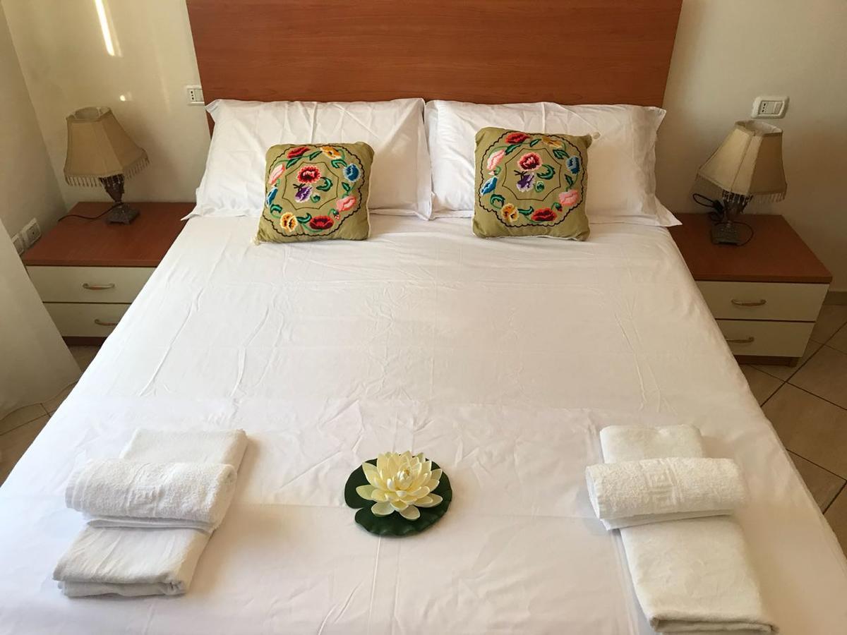 Elegant Apartment In Lungomare - N 23 Vlorë Eksteriør billede